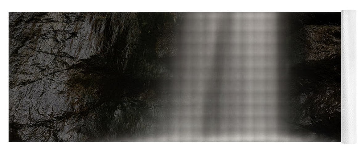 Eaton Canyon Waterfall - Closeup - Yoga Mat