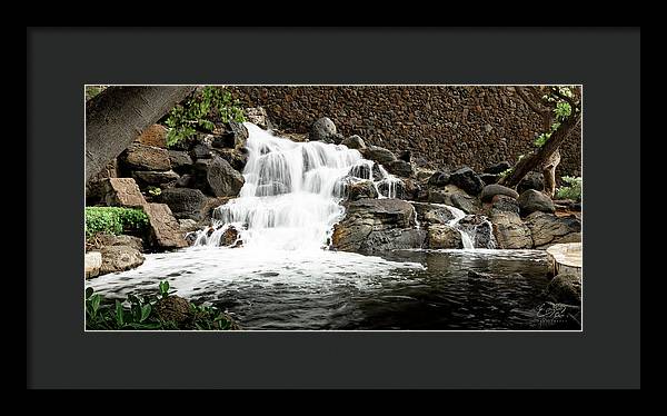 Hawaii Waterfall - Framed Print