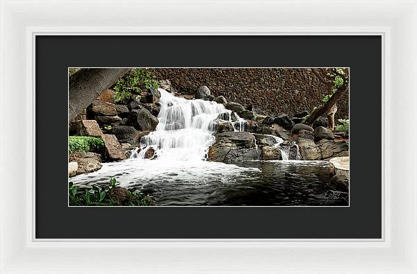 Hawaii Waterfall - Framed Print