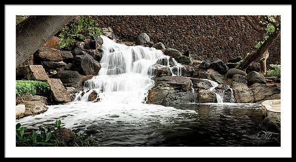 Hawaii Waterfall - Framed Print