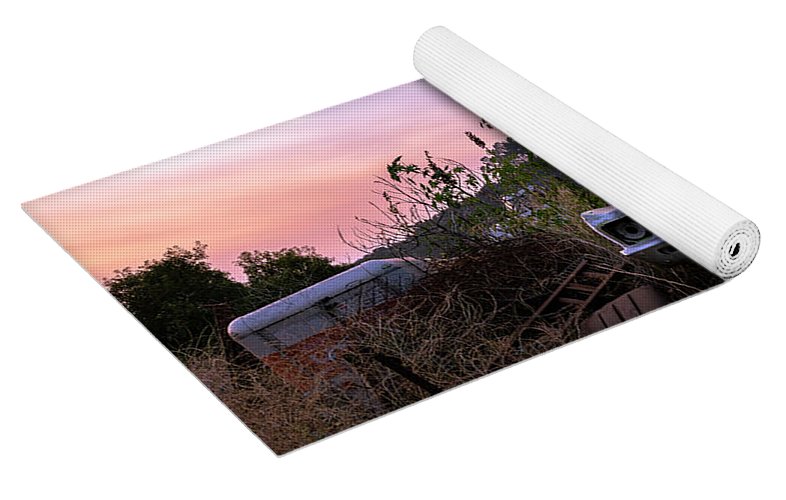 One Man's Trash - Yoga Mat